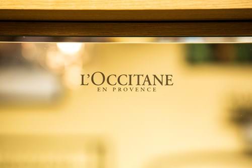 Commercial Photography | Melbourne Photography | Image of L'Occitane sign with reflection of store